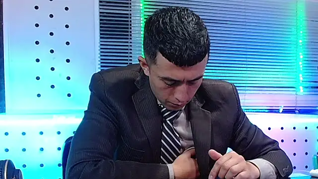 Snapshot of Darko0717 chatting on March 19, 2026, 2:43 pm Darko0717 online show from March 19, 2026, 2:43 pm