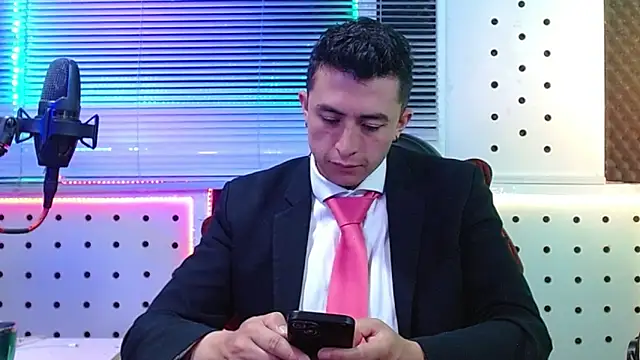 Snapshot of Darko0717 chatting on April 21, 2026, 10:54 am Darko0717 online show from April 21, 2026, 10:54 am
