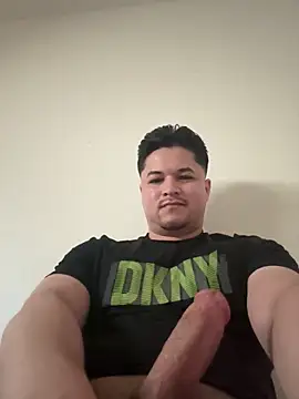 Snapshot of James_Cruise chatting on March 23, 2026, 4:33 pm James Cruise online show from March 23, 2026, 4:33 pm