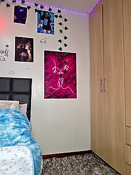 sherry 1 online show from February 19, 2026, 2:51 am