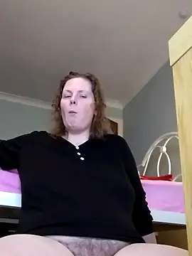 Snapshot of xxSexyBushLinnxx chatting on December 27, 2024, 9:22 pm xxSexyBushLinnxx online show from December 27, 2024, 9:22 pm