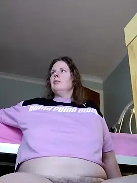 Snapshot of xxSexyBushLinnxx chatting on January 1, 2025, 10:32 am xxSexyBushLinnxx online show from January 1, 2025, 10:32 am