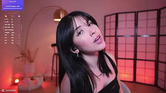 anniehillofficial online show from December 13, 2025, 9:31 pm