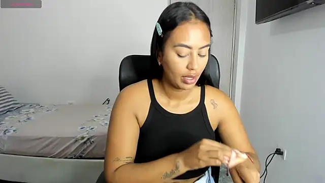 tracycum online show from December 5, 2025, 3:30 pm