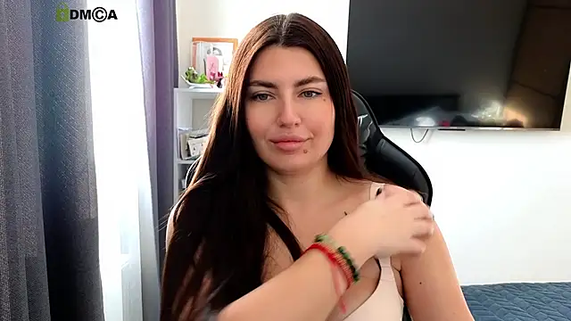 gracedorce online show from April 14, 2026, 2:06 am