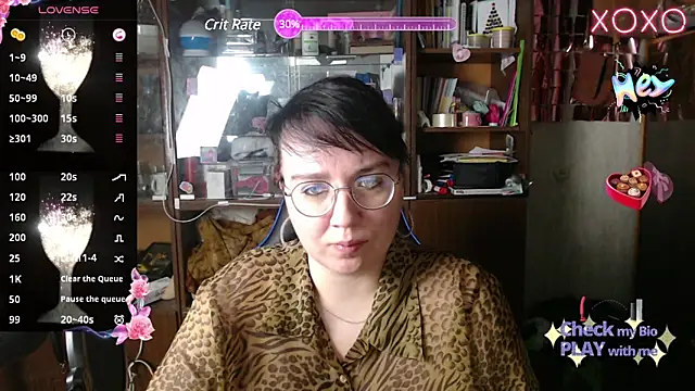 LeonaHarrison online show from February 11, 2025, 4:33 am