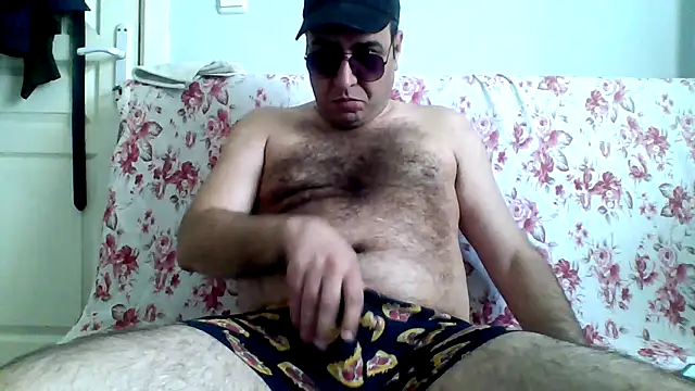 Snapshot of fraud705 chatting on March 25, 2026, 12:33 pm fraud705 online show from March 25, 2026, 12:33 pm