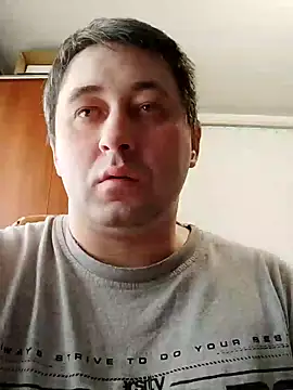 Snapshot of tores992 chatting on December 14, 2024, 8:13 am tores992 online show from December 14, 2024, 8:13 am