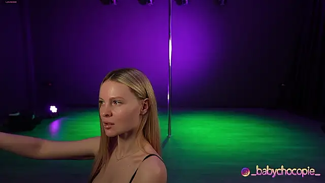 Masha 2002 online show from March 7, 2026, 9:23 pm