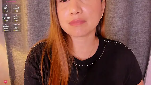 Snapshot of Angela_smile chatting on December 27, 2024, 10:05 pm Angela smile online show from December 27, 2024, 10:05 pm