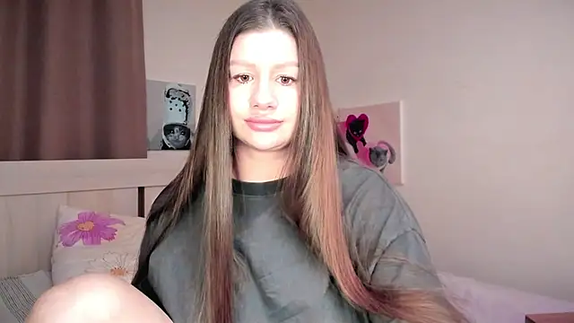 JuicyHelenX online show from February 5, 2026, 4:11 pm