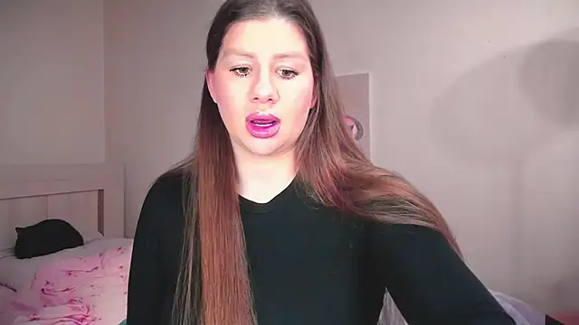 JuicyHelenX online show from March 21, 2026, 7:17 pm