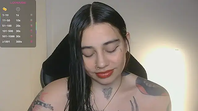 Snapshot of val_bardot chatting on May 4, 2026, 4:08 am val bardot online show from May 4, 2026, 4:08 am