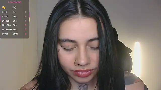 Snapshot of val_bardot chatting on May 5, 2026, 3:47 am val bardot online show from May 5, 2026, 3:47 am