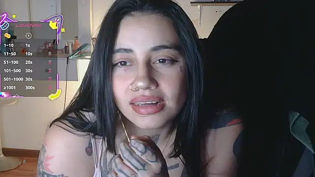 Snapshot of val_bardot chatting on June 3, 2026, 3:42 am val bardot online show from June 3, 2026, 3:42 am