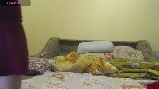 Sandra Carina online show from May 21, 2026, 3:57 am