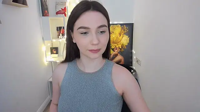 Snapshot of GracefulLook chatting on February 11, 2025, 9:20 am GracefulLook online show from February 11, 2025, 9:20 am