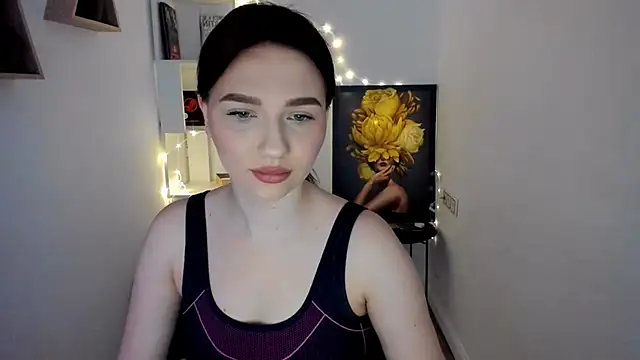 Snapshot of GracefulLook chatting on March 7, 2025, 3:19 am GracefulLook online show from March 7, 2025, 3:19 am