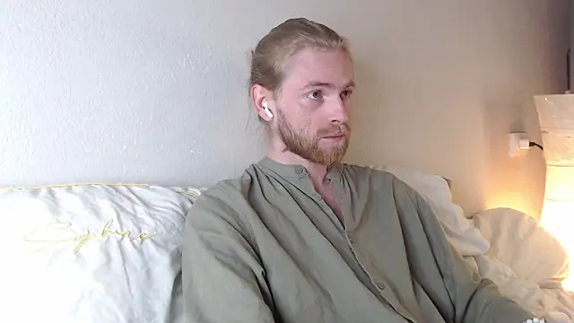 Damien Bi online show from October 21, 2025, 5:46 pm