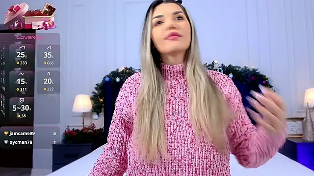 Snapshot of SophieAnn chatting on November 20, 2025, 4:29 pm SophieAnn online show from November 20, 2025, 4:29 pm