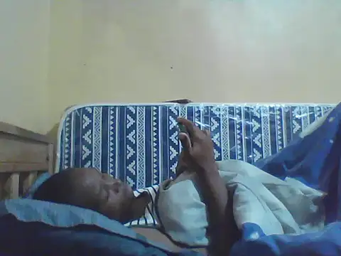 Smillie prety online show from March 29, 2026, 4:56 am