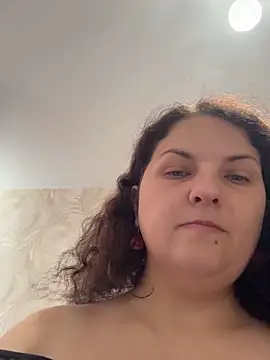 Snapshot of Taisia_W chatting on September 29, 2025, 6:29 am Taisia W online show from September 29, 2025, 6:29 am