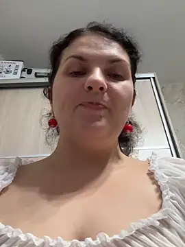 Snapshot of Taisia_W chatting on September 30, 2025, 7:24 am Taisia W online show from September 30, 2025, 7:24 am