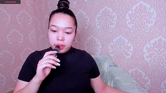 Kris top Lee online show from April 7, 2026, 2:45 am