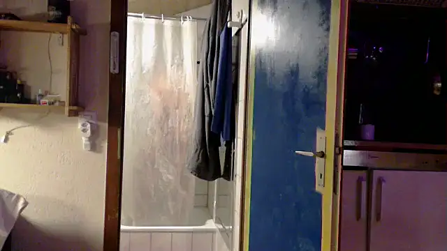 Cridere online show from December 15, 2025, 3:49 pm