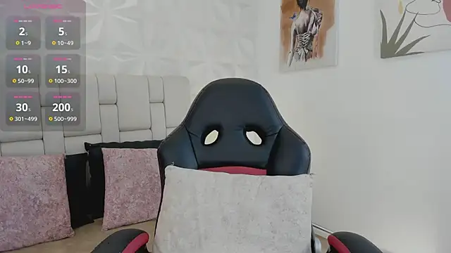 Snapshot of emma_woods_ chatting on October 15, 2025, 8:53 pm emma woods online show from October 15, 2025, 8:53 pm