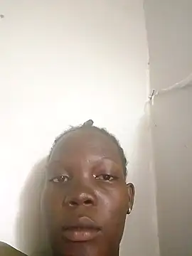 Snapshot of sweet_zara01 chatting on March 22, 2025, 12:46 pm sweet zara01 online show from March 22, 2025, 12:46 pm