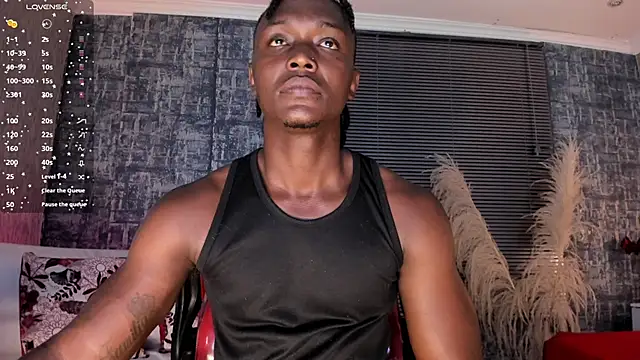 DannSmmith online show from March 8, 2026, 5:33 am