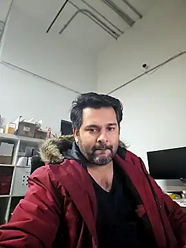 Snapshot of Sakhtlaundaz chatting on December 30, 2024, 10:45 pm Sakhtlaundaz online show from December 30, 2024, 10:45 pm