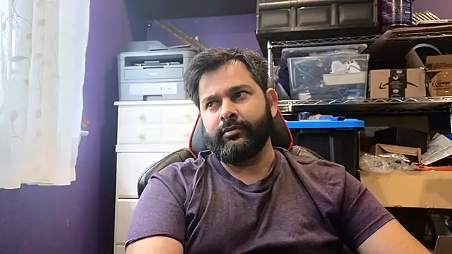 Snapshot of Sakhtlaundaz chatting on November 16, 2025, 6:57 pm Sakhtlaundaz online show from November 16, 2025, 6:57 pm