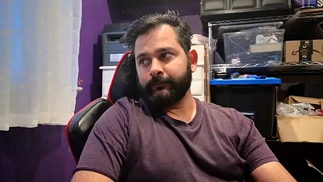 Snapshot of Sakhtlaundaz chatting on November 19, 2025, 9:48 pm Sakhtlaundaz online show from November 19, 2025, 9:48 pm