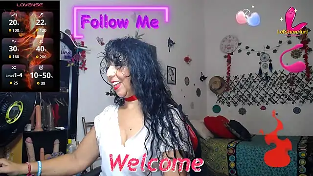 YourWhoreXX online show from September 16, 2025, 2:18 pm