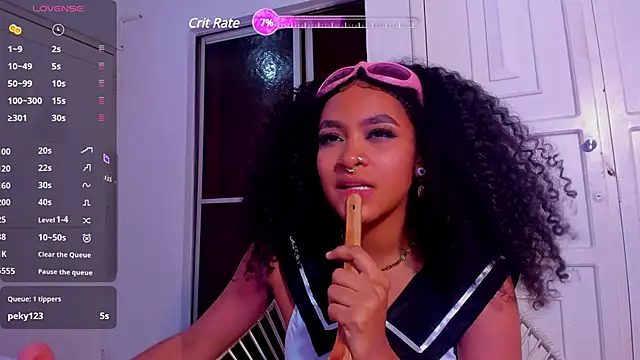 Snapshot of ZENDAMILLER chatting on January 24, 2025, 9:05 pm ZENDAMILLER online show from January 24, 2025, 9:05 pm