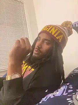 Snapshot of BD2LONG chatting on January 4, 2025, 2:35 am BD2LONG online show from January 4, 2025, 2:35 am