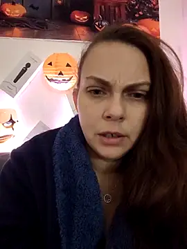 LEAsquirt91 online show from November 27, 2025, 10:01 pm