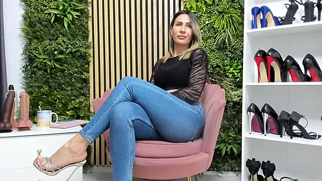 sweetcherry30 online show from March 25, 2026, 7:03 am