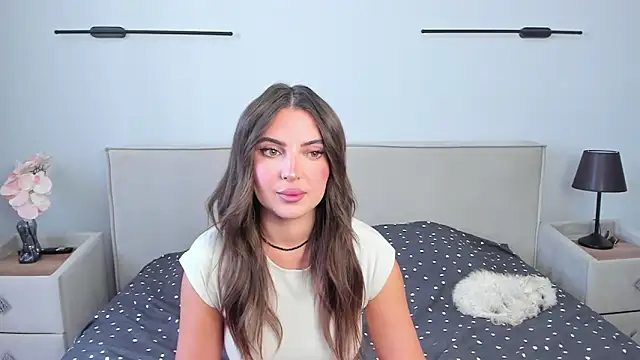 Snapshot of AnnaTeona chatting on July 19, 2026, 6:17 am AnnaTeona online show from July 19, 2026, 6:17 am