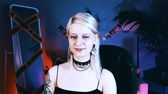 Noah ElmerX online show from October 27, 2025, 5:17 pm