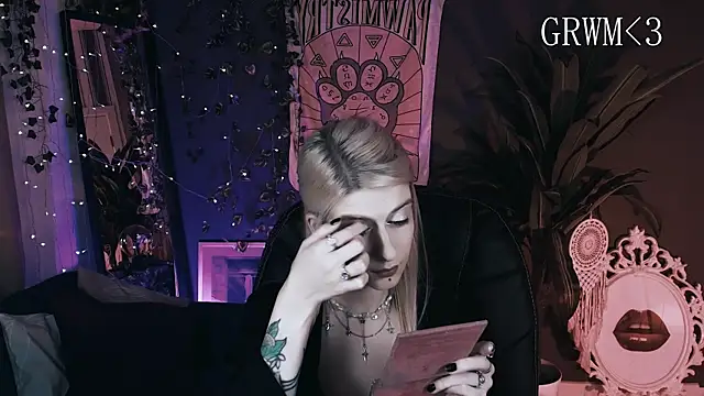 Snapshot of Noah_ElmerX chatting on January 10, 2026, 5:37 pm Noah ElmerX online show from January 10, 2026, 5:37 pm