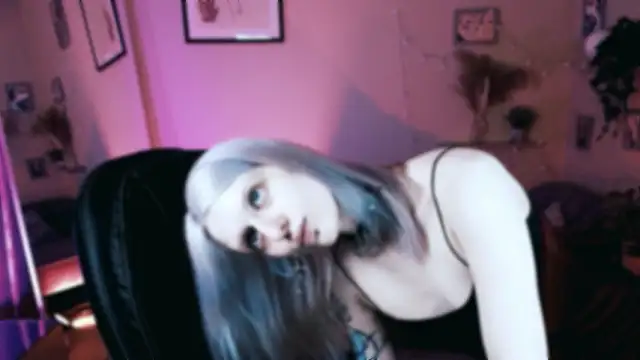 Snapshot of Noah_ElmerX chatting on February 5, 2026, 1:05 pm Noah ElmerX online show from February 5, 2026, 1:05 pm