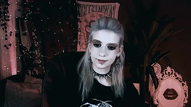 Snapshot of Noah_ElmerX chatting on February 18, 2026, 8:16 pm Noah ElmerX online show from February 18, 2026, 8:16 pm