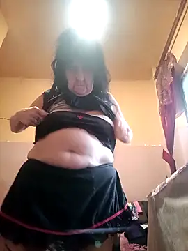 Snapshot of Lovely_Lori chatting on November 5, 2025, 5:18 am Lovely Lori online show from November 5, 2025, 5:18 am