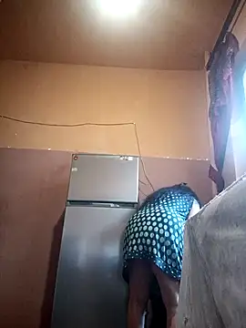 Snapshot of Lovely_Lori chatting on November 16, 2025, 5:24 am Lovely Lori online show from November 16, 2025, 5:24 am