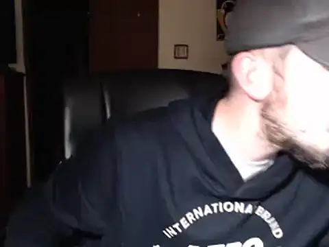 pensguy30 online show from December 29, 2024, 6:38 pm