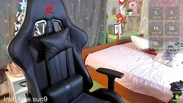 Michel Momsen online show from January 12, 2025, 3:36 pm