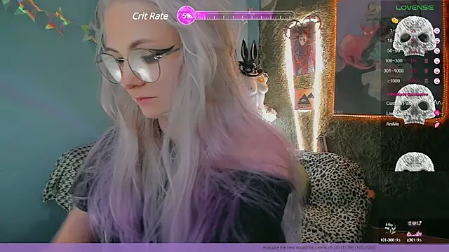 Snapshot of Fridart-house_Fortuna chatting on December 15, 2024, 11:20 pm Fridart-house Fortuna online show from December 15, 2024, 11:20 pm